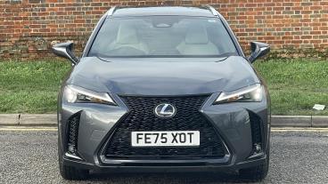 SPOTICAR Lexus Ux 2.0 300h F Sport Design E-cvt Euro 6 (s/s) 5dr Used Car - Suv Hybrid Grey - Hemel Hempstead - 1200583423_3