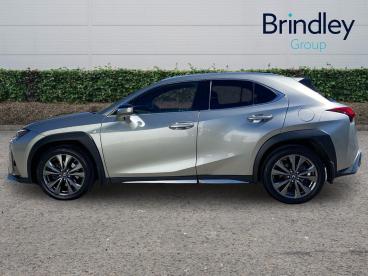 SPOTICAR Lexus Ux 2.0 250h F Sport E-cvt Euro 6 (s/s) 5dr Used Car - Suv Hybrid Silver - Cannock - 1200594363_5