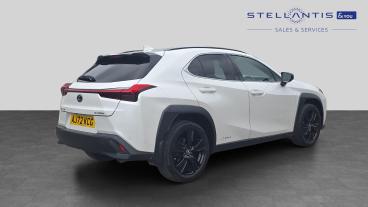 SPOTICAR Lexus Ux 2.0 250h E-cvt Euro 6 (s/s) 5dr Used Car - Suv Hybrid White - Leicester - 1200608539_3