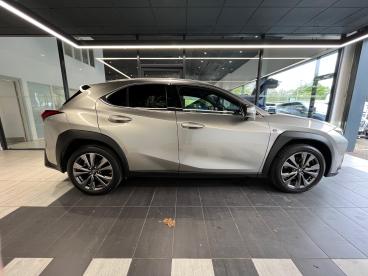 SPOTICAR Lexus Ux 2.0 250h F Sport E-cvt Euro 6 (s/s) 5dr Used Car - Suv Hybrid Silver - Peterborough - 1200622044_4