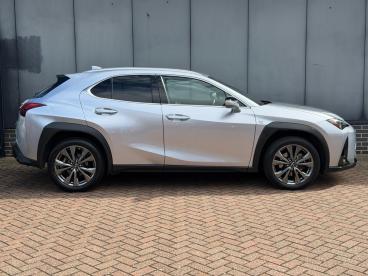 SPOTICAR Lexus Ux 2.0 250h F Sport Design E-cvt Euro 6 (s/s) 5dr Used Car - Suv Hybrid Red - Norwich - 1200630122_5