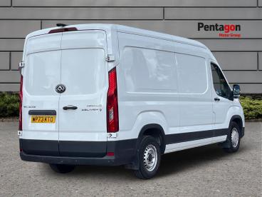 SPOTICAR Maxus Deliver 9 Deliver9 2.0 D20 Fwd L3 H2 Euro 6 (s/s) 5dr Used Car - Commercial Vehicle Diesel White - Nottingham - 1200641409_5