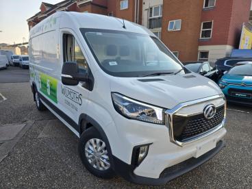 SPOTICAR Maxus Edeliver 9 Edeliver9 Lux Used Car - Commercial Vehicle Electric White - Wokingham - 1200581265_1