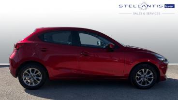 SPOTICAR Mazda 2 1.5 E-skyactiv G Mhev Mhev Se-l Euro 6 (s/s) 5dr Used Car - City Car Petrol Red - Salford - 1200584822_2