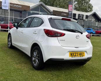 SPOTICAR Mazda 2 1.5 Skyactiv-g Se-l Euro 6 (s/s) 5dr Used Car - City Car Petrol White - Darlington - 1200601015_3
