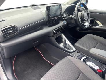 SPOTICAR Mazda 2 1.5h Agile Cvt Euro 6 (s/s) 5dr Used Car - City Car Hybrid Silver - Wallsend - 1200622156_3