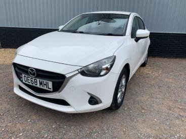 SPOTICAR Mazda 2 1.5 Skyactiv-g Se-l Nav+ Euro 6 (s/s) 5dr Used Car - City Car Petrol White - Tiverton - 1200624665_3