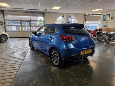 SPOTICAR Mazda 2 1.5 Skyactiv-g Sport Nav+ Euro 6 (s/s) 5dr Used Car - City Car Petrol Blue - Blairgowrie - 1200628387_4