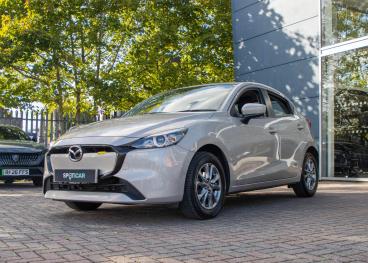SPOTICAR Mazda 2 1.5 E-skyactiv G Mhev Centre-line Euro 6 (s/s) 5dr Used Car - City Car Petrol Silver - Aldershot - 1200639849_2