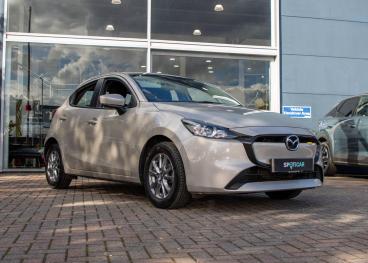 SPOTICAR Mazda 2 1.5 E-skyactiv G Mhev Centre-line Euro 6 (s/s) 5dr Used Car - City Car Petrol Silver - Aldershot - 1200639849_5