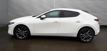 SPOTICAR Mazda 3 2.0 E-skyactiv-g Mhev Sport Lux Euro 6 (s/s) 5dr Used Car - Saloon Petrol White - Darlington - 1200577572_4