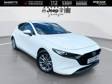 SPOTICAR Mazda 3 2.0 E-skyactiv-g Mhev Se-l Lux Euro 6 (s/s) 5dr Used Car - Saloon Petrol White - Swansea - 1200605335_1
