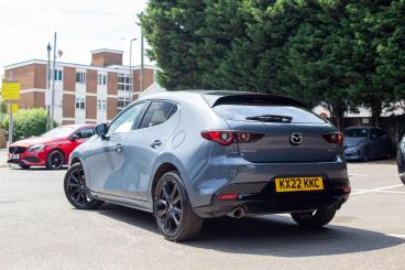 SPOTICAR Mazda 3 2.0 E-skyactiv-x Mhev Gt Sport Euro 6 (s/s) 5dr Used Car - Saloon Petrol Grey - Hinckley - 1200619703_4