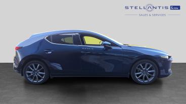 SPOTICAR Mazda 3 2.0 E-skyactiv-g Mhev Takumi Euro 6 (s/s) 5dr Used Car - Saloon Petrol Blue - Bristol - 1200621491_2