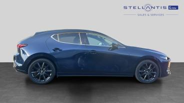 SPOTICAR Mazda 3 2.0 E-skyactiv-x Mhev Gt Sport Euro 6 (s/s) 5dr Used Car - Saloon Petrol Blue - Wimbledon - 1200627506_2