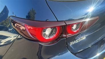 SPOTICAR Mazda 3 2.0 E-skyactiv-x Mhev Gt Sport Euro 6 (s/s) 5dr Used Car - Saloon Petrol Blue - Wimbledon - 1200627506_5