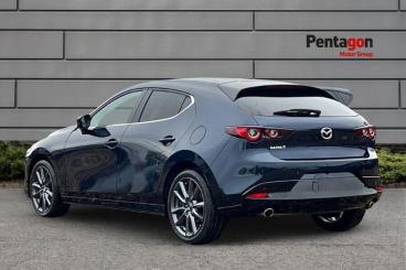 SPOTICAR Mazda 3 2.5 E-skyactiv-g Mhev Takumi Euro 6 (s/s) 5dr Used Car - Saloon Petrol Blue - Lincoln - 1200632441_2