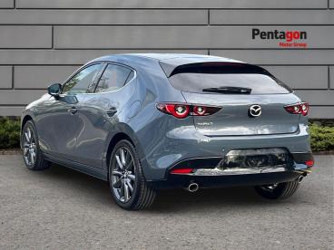 SPOTICAR Mazda 3 2.5 E-skyactiv-g Mhev Exclusive-line Euro 6 (s/s) Used Car - Saloon Petrol Grey - Lincoln - 1200641695_2