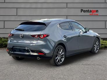 SPOTICAR Mazda 3 2.5 E-skyactiv-g Mhev Exclusive-line Euro 6 (s/s) Used Car - Saloon Petrol Grey - Lincoln - 1200641695_4