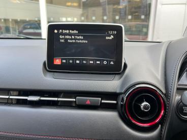 SPOTICAR Mazda Cx-3 2.0 Skyactiv-g Sport Nav Euro 6 (s/s) 5dr Used Car - Suv Petrol Red - Malton - 1200576302_4