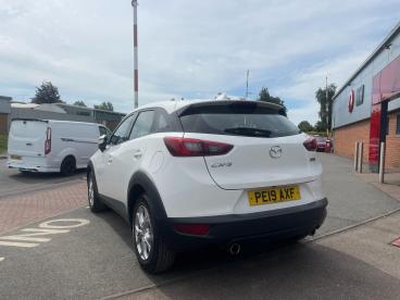 SPOTICAR Mazda Cx-3 2.0 Skyactiv-g Se Nav+ Euro 6 (s/s) 5dr Used Car - Suv Petrol White - Melton Mowbray - 1200634282_3