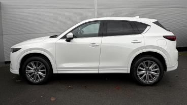 SPOTICAR Mazda Cx-5 2.0 E-skyactiv G Mhev Takumi Euro 6 (s/s) 5dr Used Car - Suv Petrol White - Darlington - 1200557390_4