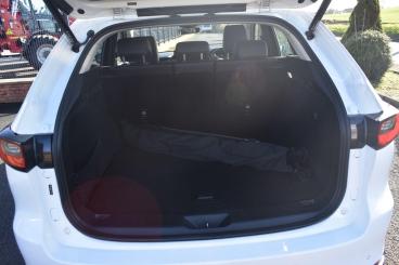SPOTICAR Mazda Cx-60 2.5 E-skyactiv 17.8kwh Exclusive-line Auto 4wd Eur Used Car - Suv Plug-in Hybrid White - Ballymena County Antrim - 1200588445_4
