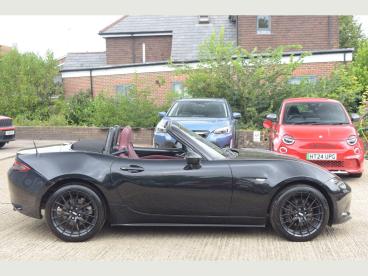 SPOTICAR Mazda Mx5 2.0 Skyactiv-g Gt Sport Tech Euro 6 (s/s) 2dr Used Car - Saloon Petrol Black - Pulborough - 1200538270_3