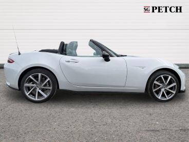 SPOTICAR Mazda Mx5 2.0 Skyactiv-g Sport Recaro Euro 6 2dr Used Car - Saloon Petrol Silver - Darlington - 1200604029_2