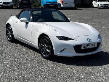 SPOTICAR Mazda Mx5 1.5 Skyactiv-g Se+ Euro 6 2dr Used Car - Saloon Petrol White - Colwyn Bay - 1200626195_3