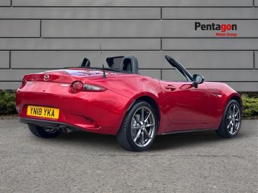 SPOTICAR Mazda Mx5 2.0 Skyactiv-g Sport Nav Euro 6 2dr Used Car - Saloon Petrol Red - Nottingham - 1200633715_4