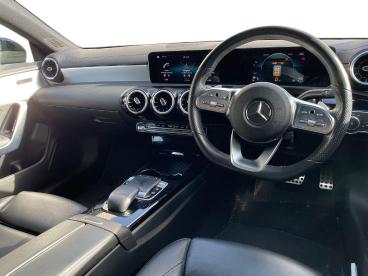 SPOTICAR Mercedes Cla 1.3 Cla180 Amg Line Coupe 7g-dct Euro 6 (s/s) 4dr Used Car - Saloon Petrol Black - Sheffield - 1200644320_5