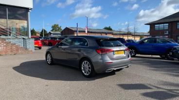 SPOTICAR Mercedes A Class Classe A 1.5 A180d Sport 7g-dct Euro 6 (s/s) 5dr Used Car - Saloon Diesel Grey - Crawley - 1200546854_5