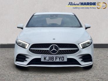 SPOTICAR Mercedes A Class Classe A 1.5 A180d Amg Line 7g-dct Euro 6 (s/s) 5dr Used Car - Saloon Diesel White - Ashington - 1200552401_5