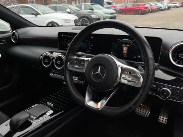 SPOTICAR Mercedes A Class Classe A 1.5 A180d Amg Line (executive) 7g-dct Euro 6 (s/s) Used Car - Saloon Diesel White - Selby - 1200573125_2