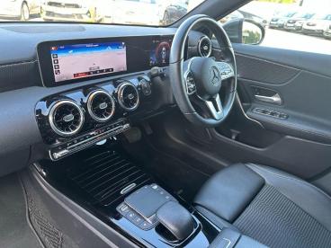 SPOTICAR Mercedes A Class Classe A 1.3 A180 Sport (executive) 7g-dct Euro 6 (s/s) 5dr Used Car - Saloon Petrol Grey - Billinghay - 1200575390_5