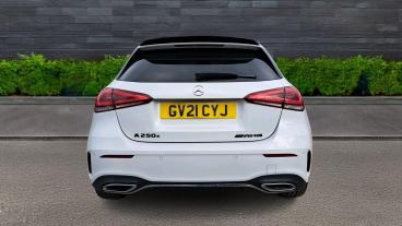 SPOTICAR Mercedes A Class Classe A 1.3 A250e 15.6kwh Amg Line Edition (executive) 8g- Used Car - Saloon Plug-in Hybrid White - Telford - 1200585564_4