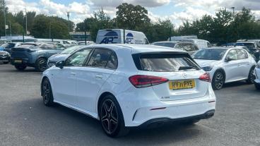 SPOTICAR Mercedes A Class Classe A 1.3 A180 Amg Line Edition (executive) 7g-dct Euro Used Car - Saloon Petrol White - Redditch - 1200623156_3