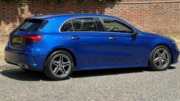 SPOTICAR Mercedes A Class Classe A 1.3 A180h Mhev Amg Line (executive) 7g-dct Euro 6 Used Car - Saloon Hybrid Blue - Hemel Hempstead - 1200623811_4