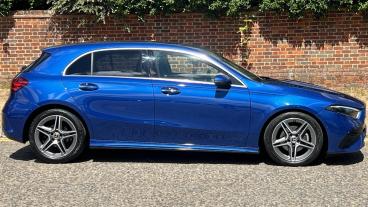 SPOTICAR Mercedes A Class Classe A 1.3 A180h Mhev Amg Line (executive) 7g-dct Euro 6 Used Car - Saloon Hybrid Blue - Hemel Hempstead - 1200623811_5