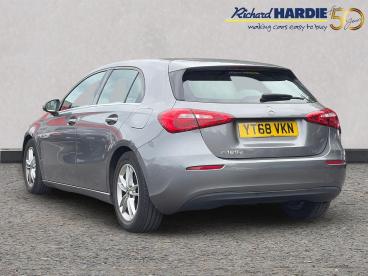 SPOTICAR Mercedes A Class Classe A 1.5 A180d Se 7g-dct Euro 6 (s/s) 5dr Used Car - Saloon Diesel Grey - Ashington - 1200630773_2