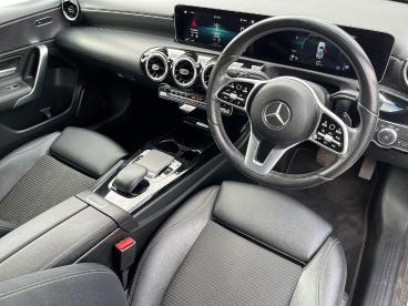 SPOTICAR Mercedes A Class Classe A 1.5 A180d Sport (executive) 7g-dct Euro 6 (s/s) 5d Used Car - Saloon Diesel White - Lincoln - 1200632320_5