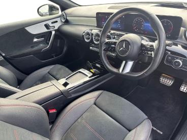 SPOTICAR Mercedes A Class Classe A 2.0 A200d Amg Line (premium Plus) 8g-dct Euro 6 (s Used Car - Saloon Diesel Black - Sheffield - 1200633023_5