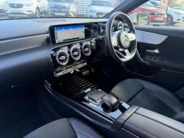 SPOTICAR Mercedes A Class Classe A 1.3 A180 Amg Line (premium 2) 7g-dct Euro 6 (s/s) Used Car - Saloon Petrol White - Billinghay - 1200640418_5