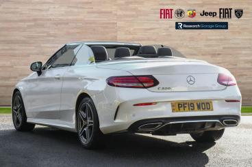 SPOTICAR Mercedes C Class Classe C 2.0 C220d Amg Line (premium) Cabriolet G-tronic+ E Used Car - Saloon Diesel White - Hinckley - 1200564035_3