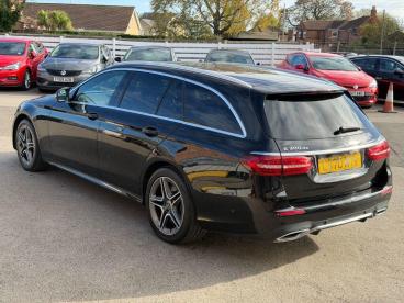 SPOTICAR Mercedes E Class Classe E 2.0 E300de 13.5kwh Amg Line G-tronic+ Euro 6 (s/s) Used Car - Estate Plug-in Hybrid Black - Billinghay - 1200552587_3