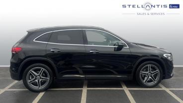 SPOTICAR Mercedes Gla 1.3 Gla180 Amg Line (premium) 7g-dct Euro 6 (s/s) Used Car - Suv Petrol Black - Chingford - 1200544760_2