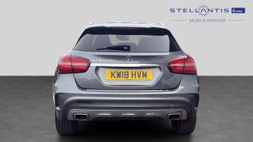SPOTICAR Mercedes Gla 2.1 Gla220d Amg Line (premium Plus) 7g-dct 4matic Used Car - Suv Diesel Grey - Bristol - 1200587282_4
