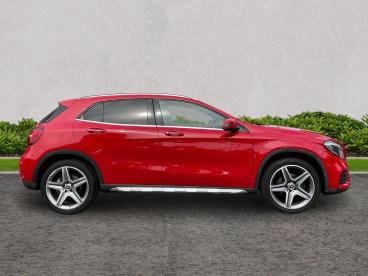 SPOTICAR Mercedes Gla 1.6 Gla200 Amg Line Edition (plus) 7g-dct Euro 6 ( Used Car - Suv Petrol Red - Ashford - 1200598623_5