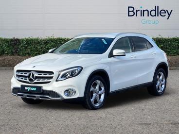 SPOTICAR Mercedes Gla 2.1 Gla200d Sport (premium) 7g-dct Euro 6 (s/s) 5d Used Car - Suv Diesel White - Cannock - 1200642187_2
